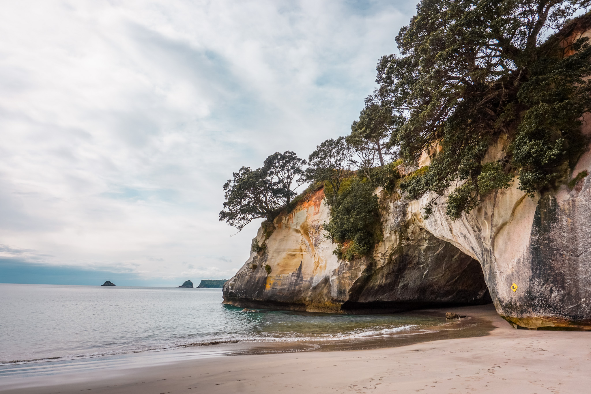 Cathedral Cove Back Side New Zealand